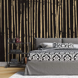 Tapet personalizat abstract cu dungi maronii pe fundal negru bamboo sticks
