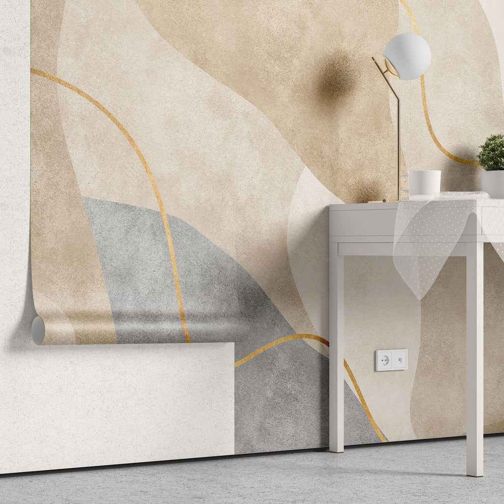 Tapet personalizat abstract cu forma abstracta in nuante de bej cu detalii aurii sleek