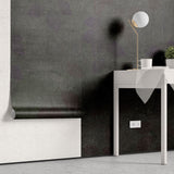 Tapet personalizat abstract cu frunze mov si verzi pe un fundal inchis deep dark contrast