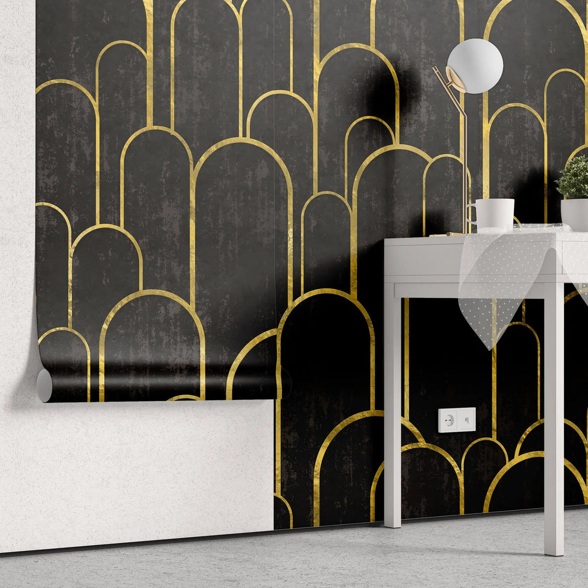 Tapet personalizat art deco cu arcade aurii pe fundal negru texturat in stil art deco golden black arches