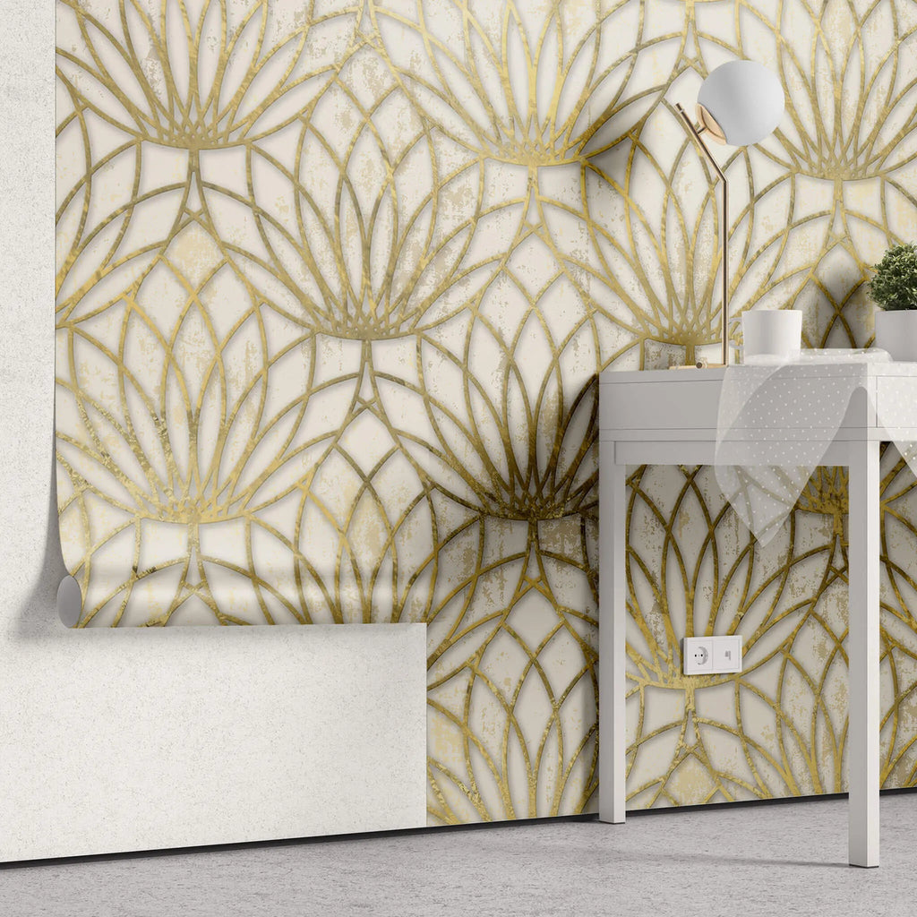 Tapet personalizat art deco cu floare de lotus aurie pe un fundal alb de perete texturat white lotus