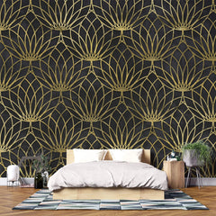 Tapet personalizat art deco cu floare de lotus aurie pe un fundal negru de perete texturat black lotus