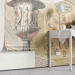 Tapet personalizat eclectic cu un colaj in stil englezesc presarat cu elemente specifice: ceas de epoca sculpturi dantela si texte in latina eclectic clock