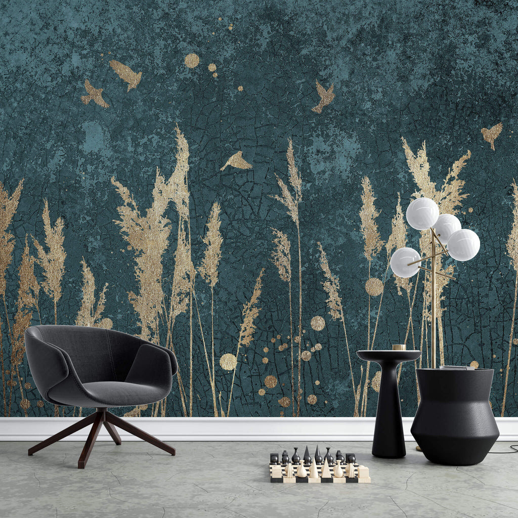 Tapet personalizat fine art cu stuf si pasari aurii pe un fundal verde inchis texturat golden reed