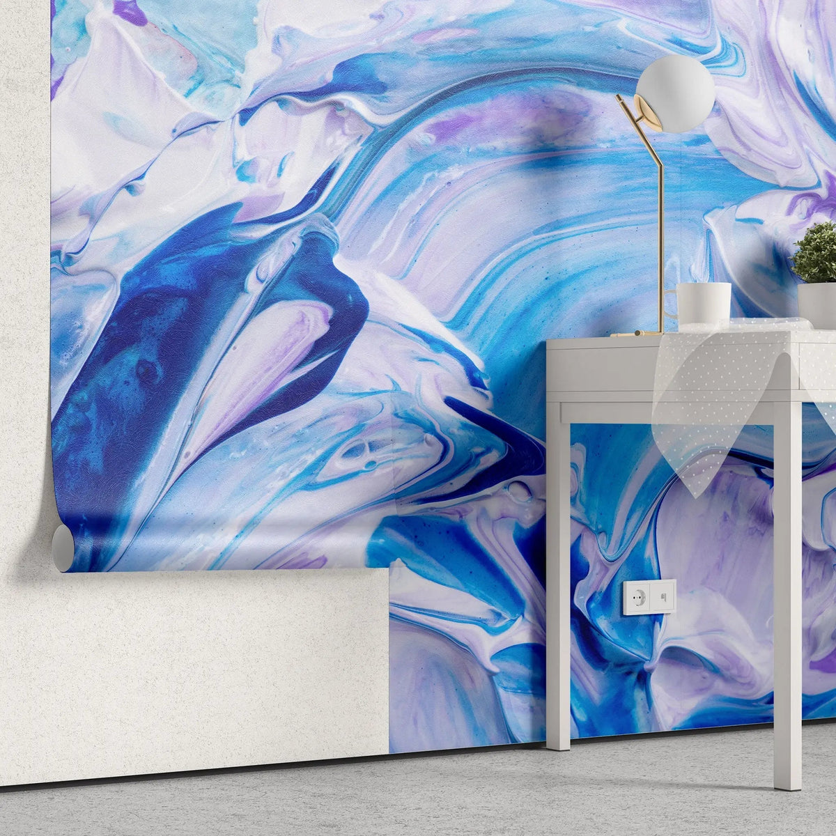 Tapet personalizat fine art cu pictura acrilica abstracta in nuante de albastru si mov cold acrylic