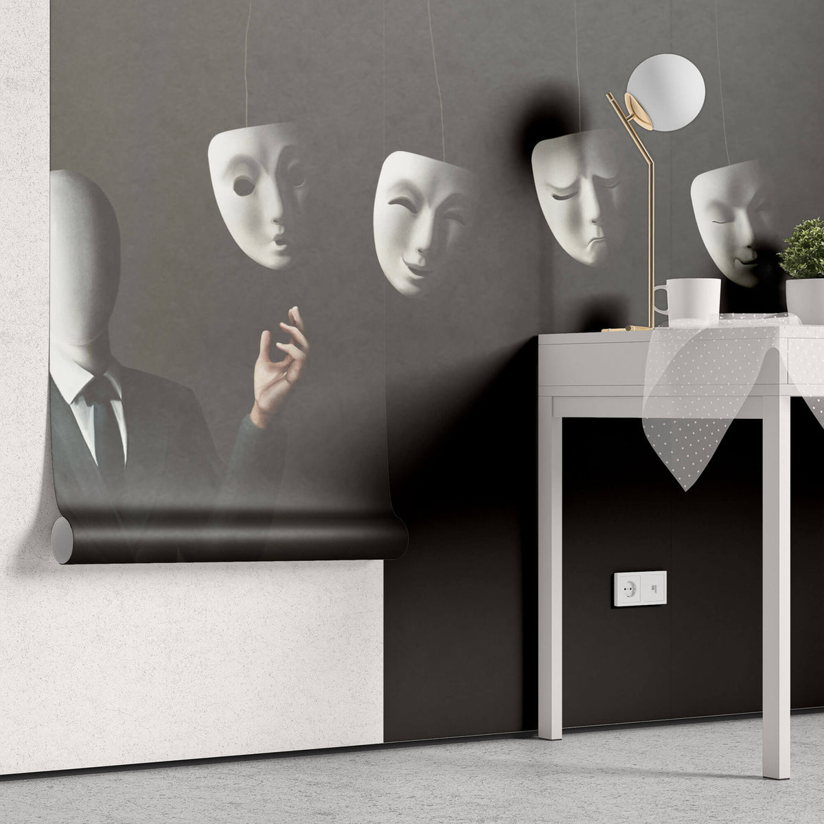 Tapet Personalizat Fine Art cu om si mastile sale - EXPRESSIONS