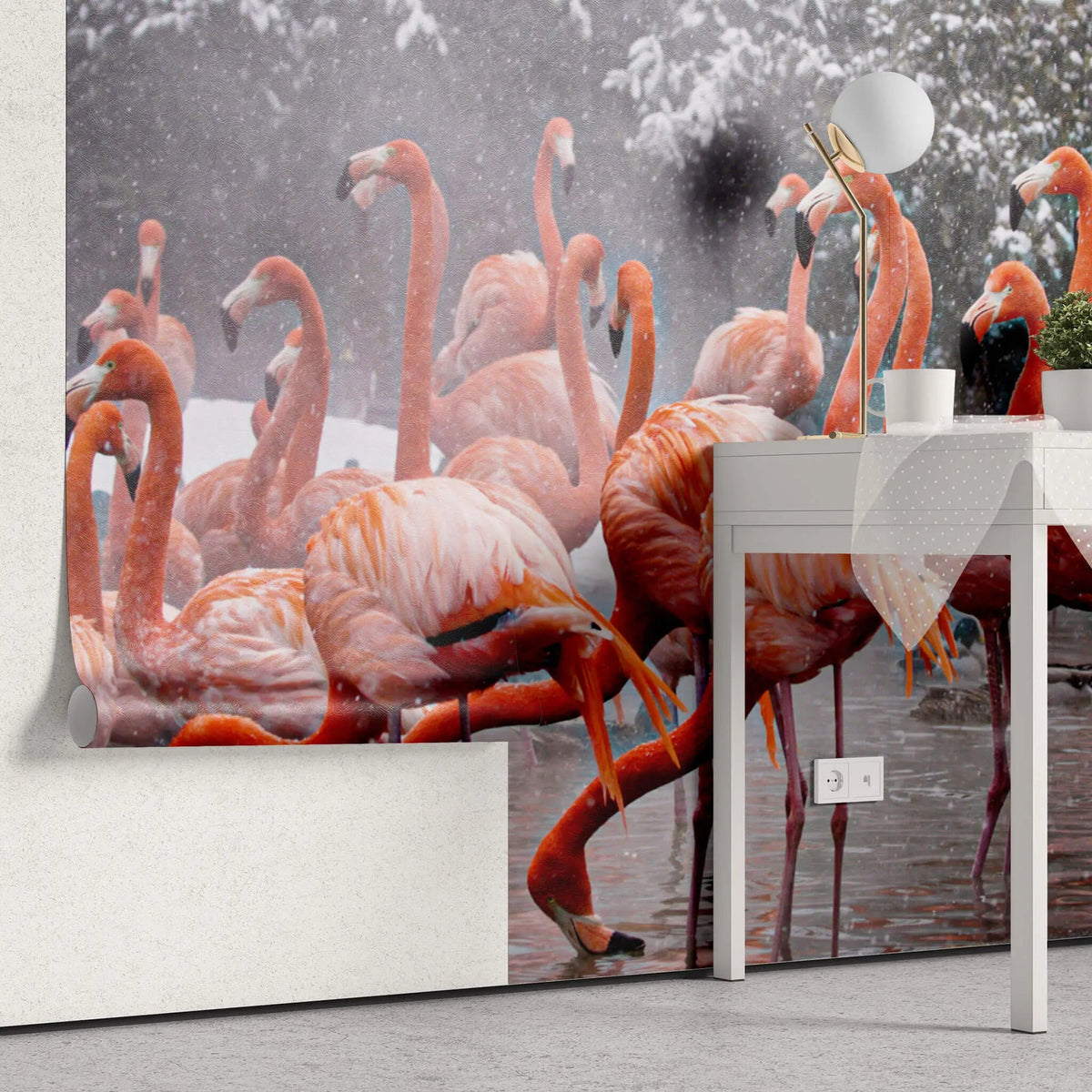 Tapet personalizat fotografie cu pasari flamingo intr un cadru de natura inzapezita snowy flamingo