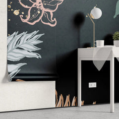 Tapet personalizat line art cu frunze colorate pe un fundal inchis dark leaves