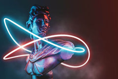 Tapet Personalizat Pop Art & Cartoon cu statueta moderna si lumini neon - NEON SCULPTURE