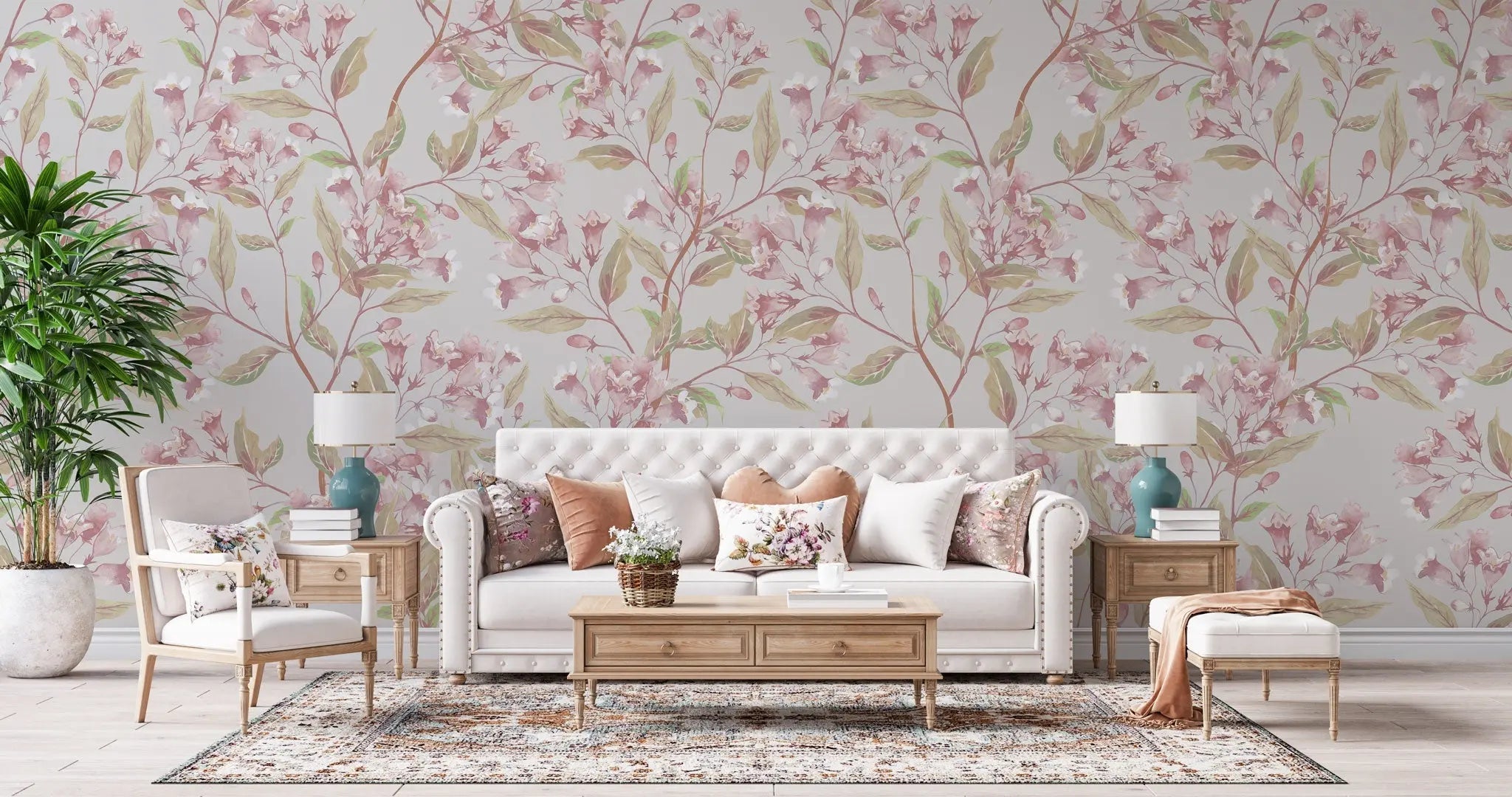 Tapet personalizat floral cu flori de jacaranda roz pe un fundal bej pink jacaranda