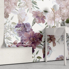 Tapet personalizat floral cu trandafiri lenten pe un fundal alb lenten rose