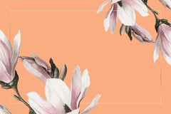 Tapet personalizat floral cu flori de magnolie in rama aurie subtire si pe un fundal oranj framed magnolia