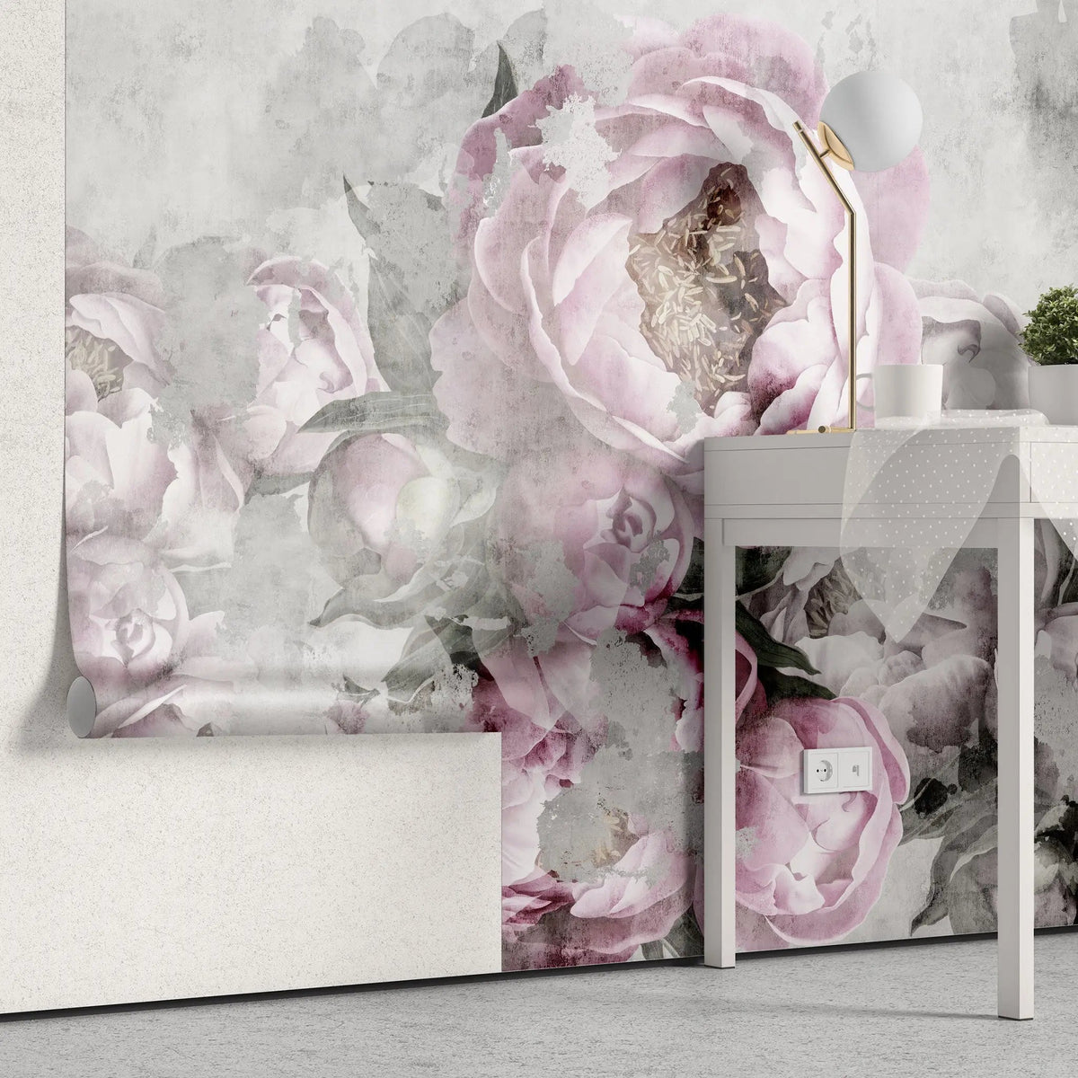 Tapet personalizat floral cu bujori rozalii pe un fundal de perete de beton concrete pink peony