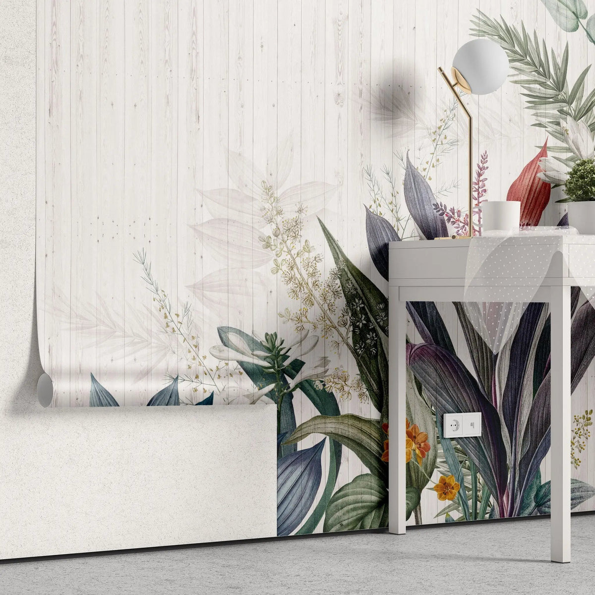 Tapet personalizat floral cu flori tropicale pe un fundal de lemn alb woody tropical