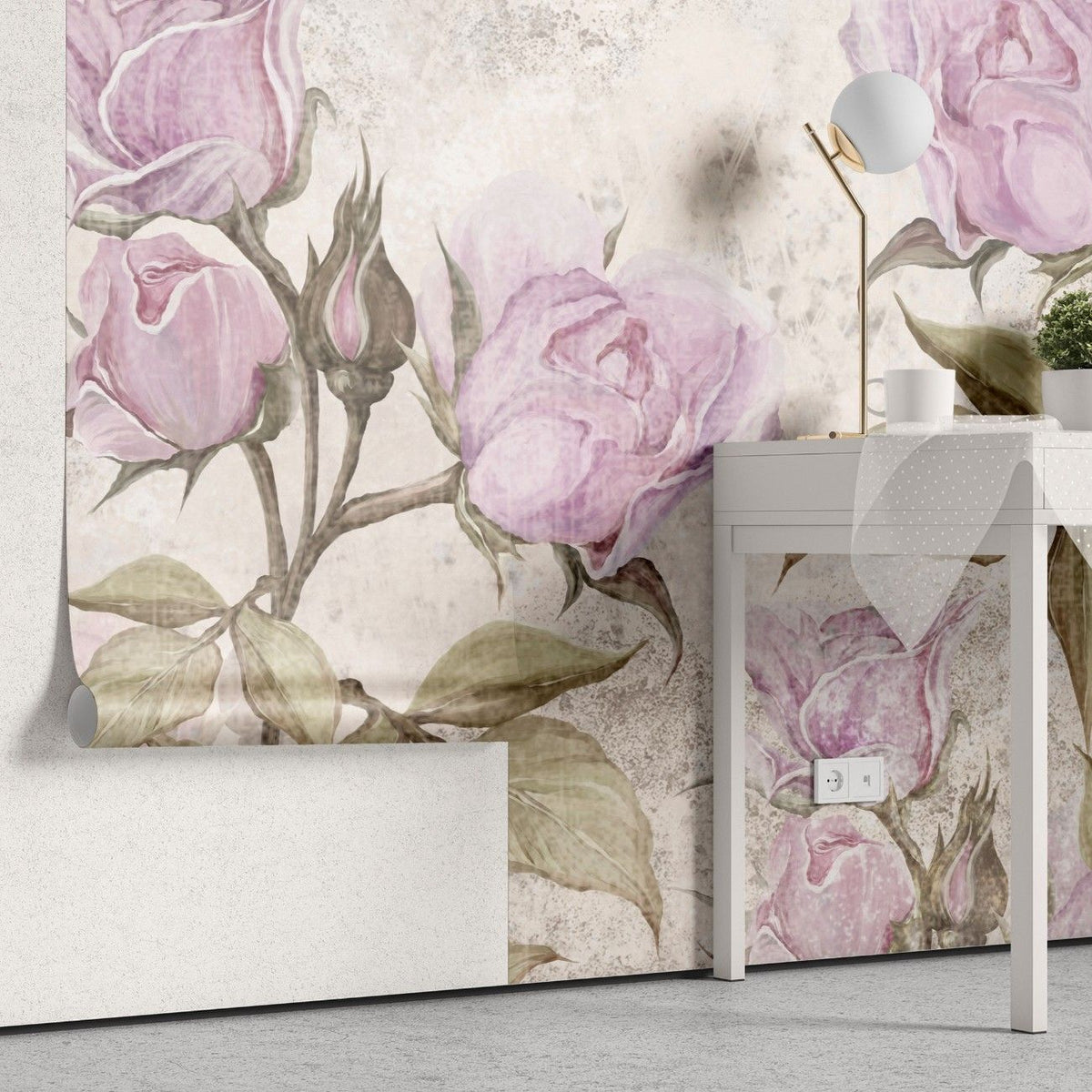 Tapet personalizat floral cu trandafiri roz pe un fundal cu aspect de stucada oferind un aer romantic si vintage pink stucco roses