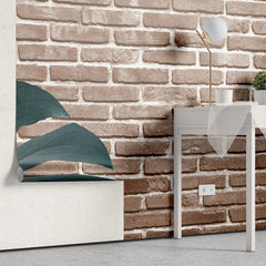 Tapet personalizat leaf cu frunze de monstera pe perete de caramida rosie tropical bricks