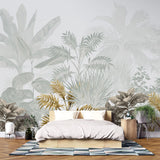Tapet personalizat leaf cu frunze tropicale in nuante de verde salvie si auriu tropical sage&gold