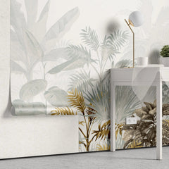 Tapet personalizat leaf cu frunze tropicale in nuante de verde salvie si auriu tropical sage&gold