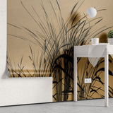 Tapet personalizat leaf cu frunze si pasari stilizate asezate pe fire de trestie pe un fundal de un bej deschis oferind o nota de serenitate si naturalete bird reed light