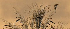 Tapet personalizat leaf cu frunze si pasari stilizate asezate pe fire de trestie pe un fundal de un bej deschis oferind o nota de serenitate si naturalete bird reed light
