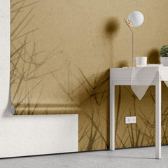 Fototapet personalizat leaf cu umbre de iarba proiectate pe un fundal nisipiu creand un efect vizual interesant si minimalist ideal pentru spatii moderne grass shadows
