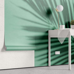 Tapet Personalizat Leaf cu umbra de frunza de palmier pe un fundal verde marin - MINTY PALM