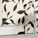 Tapet Personalizat Leaf cu funze negre pictate in stil minimalist japonez - JAPANDI BOTANIC