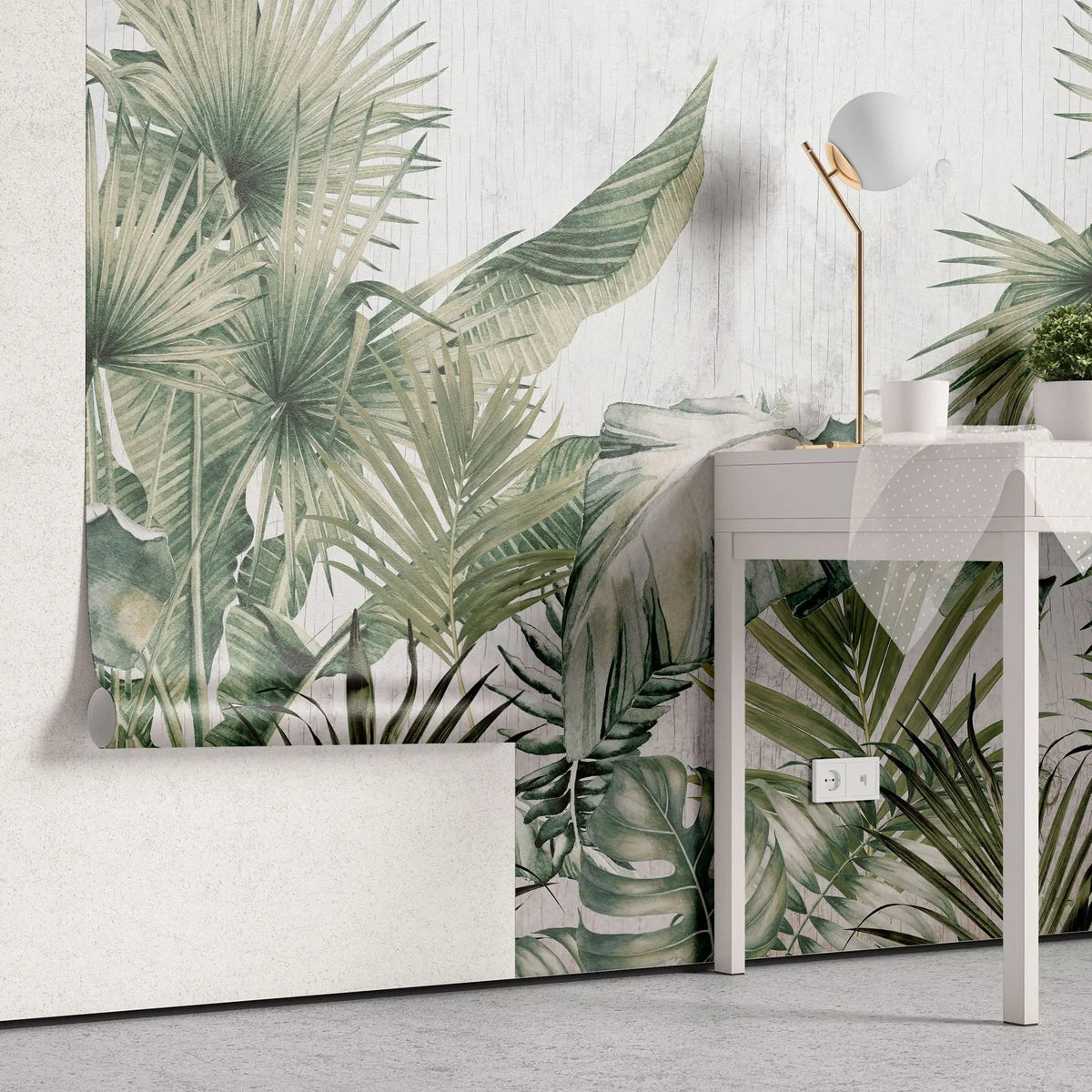 Tapet tropical personalizat cu frunze tropicale de palmier apak si bananier pe un fundal alb cu textura de lemn tropical aesthetic