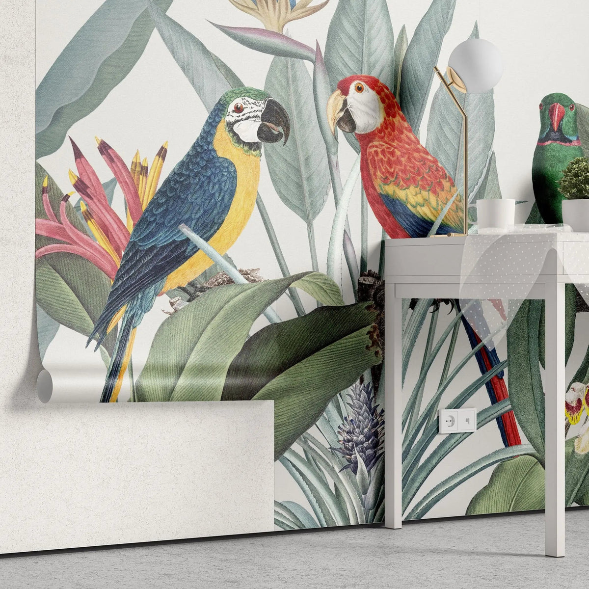 Tapet tropical personalizat tropical cu papagali exotici colorati planta paradisului flori si frunze tropicale tropical parrots