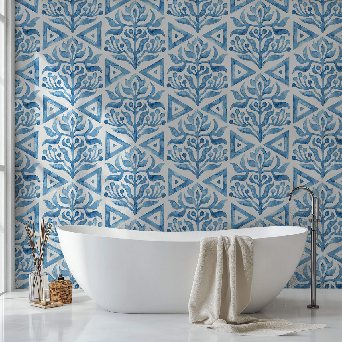 Tapet personalizat Mozaic cu elemente florale in nuante de albastru watercolor - BLUE TRIANGLE TILES