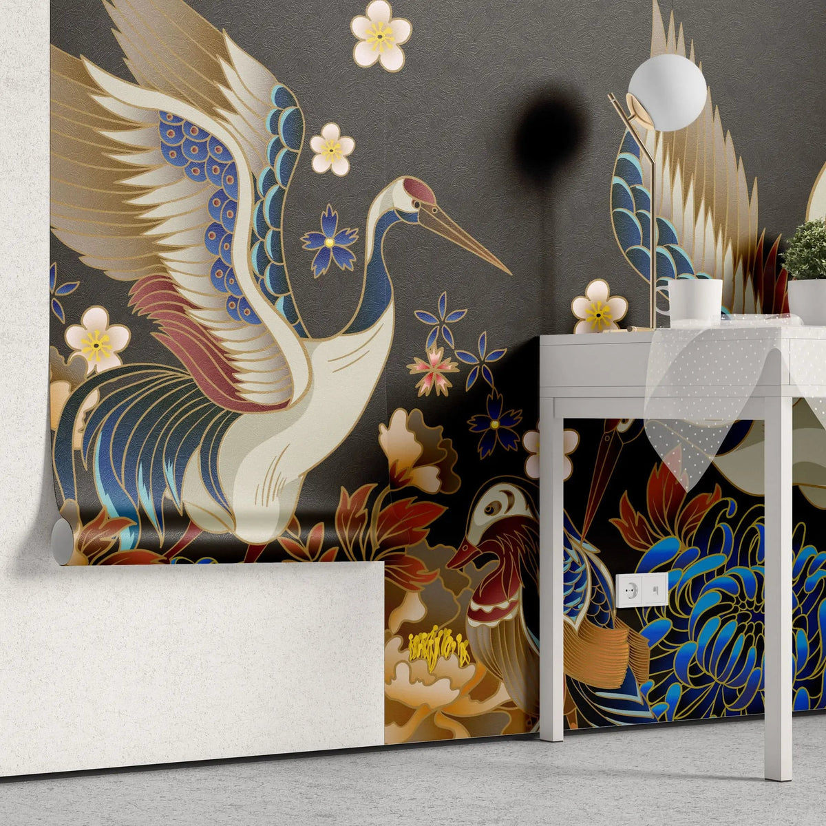 Tapet personalizat oriental cu pasari japoneze printre flori orientale pe un fundal negru dark oriental japanise