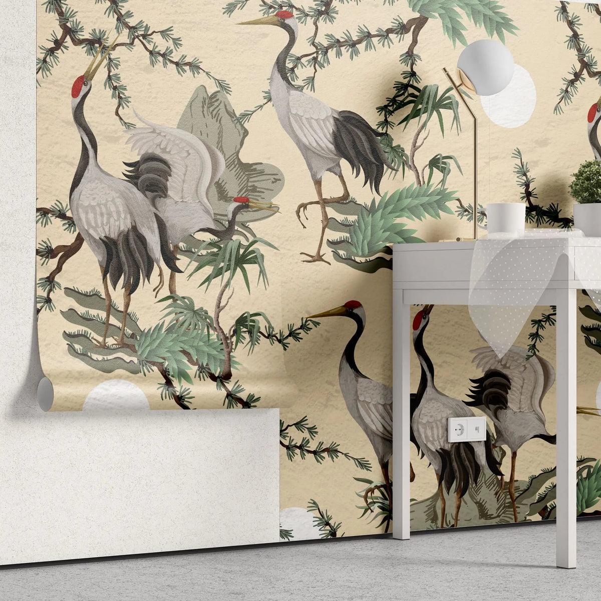 Tapet personalizat oriental cu cocori japonezi printre plante verzi si roci de stanca pe un fundal cald bej stone crane wall