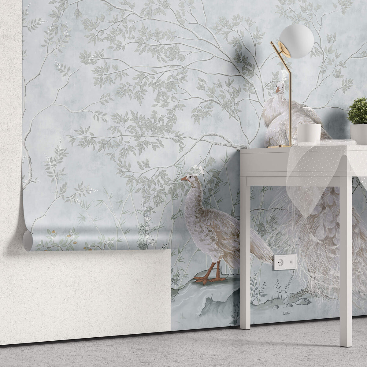 Tapet Zen Oriental cu pauni albi intr-un fundal verde menta - MINTY WHITE PEACOCKS