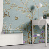 Tapet Zen Oriental cu gradina in stil chinoiserie cu fundal albastru abstract - PURPLE BLOSSOM CHINOISERIE