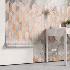 Tapet personalizat marble cu model de marmura alba si roz pudrat in forme geometrice cu contur auriu luxury storm