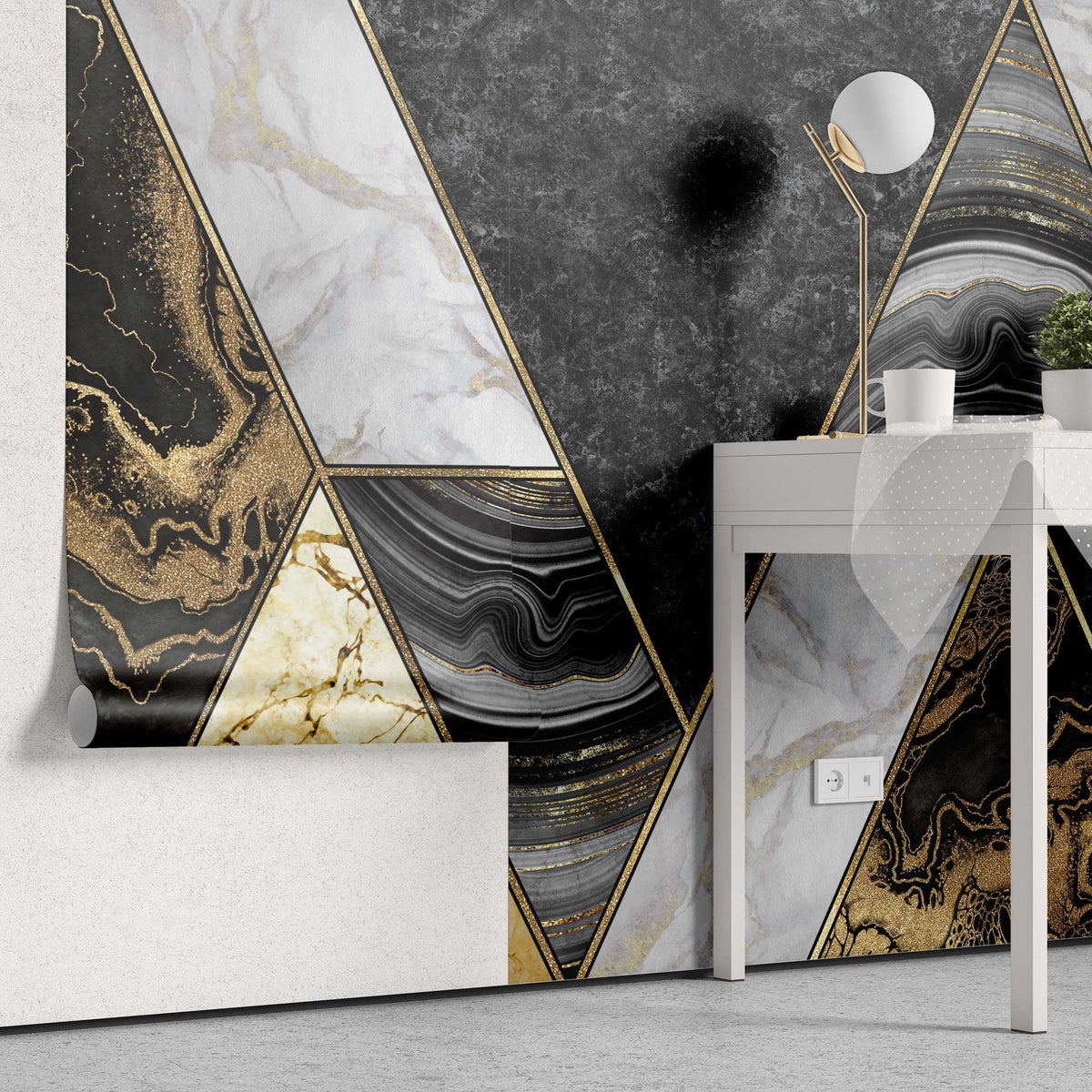 Tapet personalizat marble cu forme abstracte art deco in nuante de negru alb si auriu art deco marble