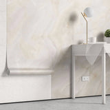 Tapet personalizat marble in nuante fine de bej si alb sidefat de marmura cuart finesse