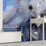 Tapet personalizat marble cu o textura de piatra intensa in tonuri de gri carbune si negru pentru un design dramatic si puternic intensse