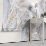 Tapet personalizat marble cu un model de piatra semipretioasa de agat alb cu linii translucide ce aduce luminozitate si puritate white agate