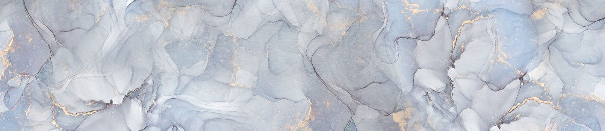 tapet baby blue marble în amenajare cu mobilier deschis la culoare