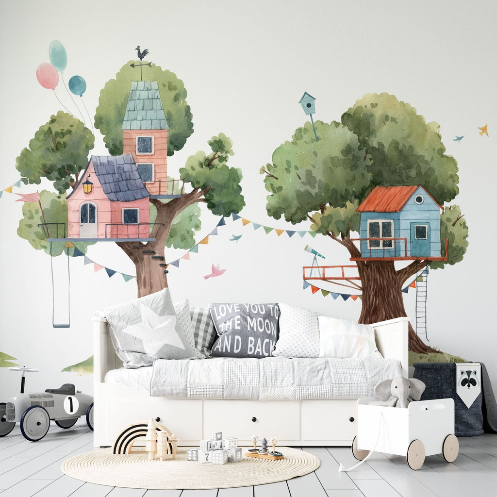 Tapet personalizat natura pentru copii cu casute colorate in copaci baloane si stegulete tree house