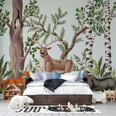 Tapet personalizat natura pentru copii cu padure amazoniana si animale salbatice printre care caprioare cerbi vulpe iepure raton si bufnita wild forest