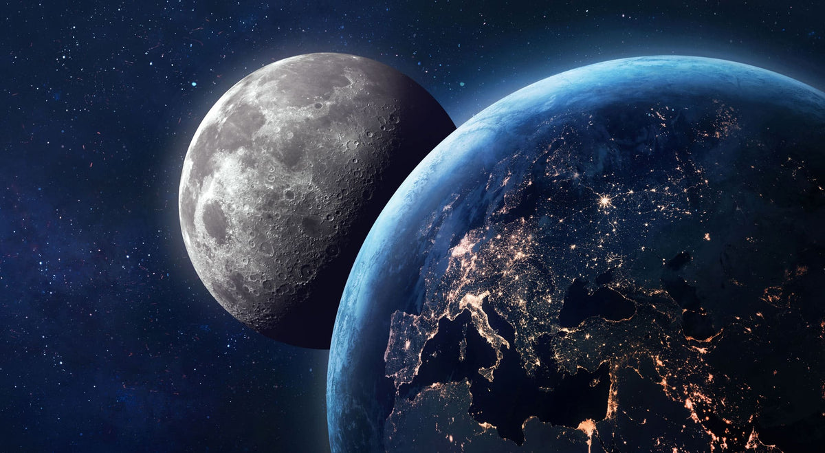 Tapet personalizat universul spatial pentru copii cu luna si planeta pamant vazute din spatiu earth & moon
