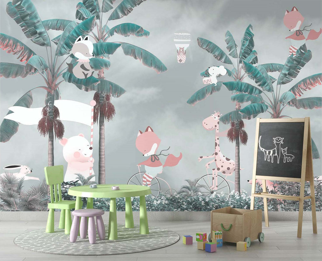 Tapet Personalizat Jungla Amazoniana cu animale in palmieri verzi si cer innorat - HAPPY RAINY JUNGLE