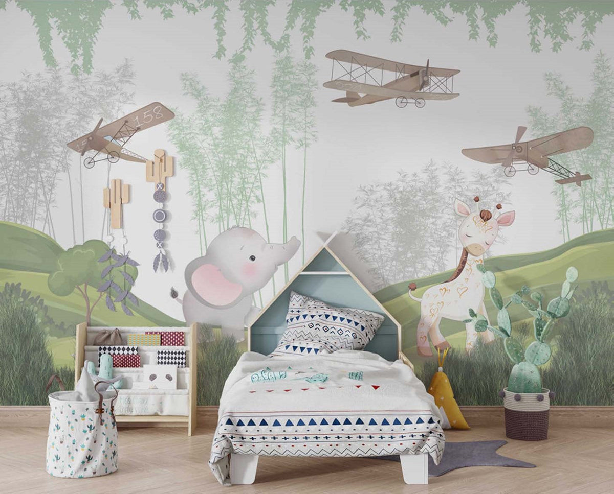 Tapet Personalizat Lumea Animalelor cu elefant si girafa intr-un camp inverzit cu copaci si avioane - GREEN FIELD ANIMALS