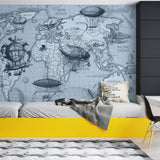 Tapet personalizat micii exploratori pentru copii cu harta lumii si diverse aparate de zbor printre care avioane si zeppelin zeppelin