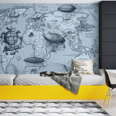 Tapet personalizat micii exploratori pentru copii cu harta lumii si diverse aparate de zbor printre care avioane si zeppelin zeppelin