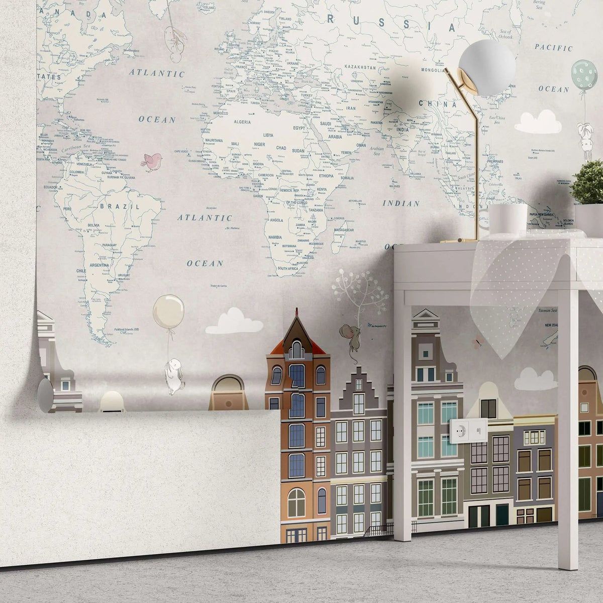 Tapet personalizat micii exploratori pentru copii cu harta lumii si cladiri cu arhitectura tarile de jos netherlands
