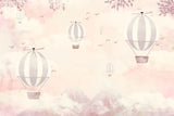 Tapet Personalizat Micii Exploratori cu baloane cu aer cald zburand peste munti in nuante de roz - SOFT PINK MOUNTAINS