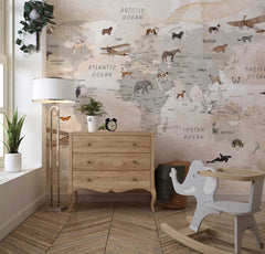 Tapet Personalizat Micii Exploratori cu harta lumii cu animale domestice in nuante de bej watercolor - DOMESTIC ANIMAL'S MAP